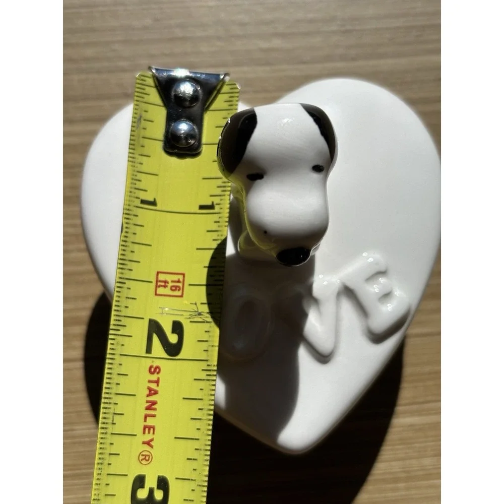Vintage Peanuts Snoopy Love Trinket Box Ring Dish Heart Shaped w/Lid 1960s Japan